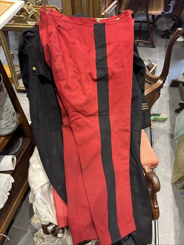 Ancien pantalon rouge - rouge, d